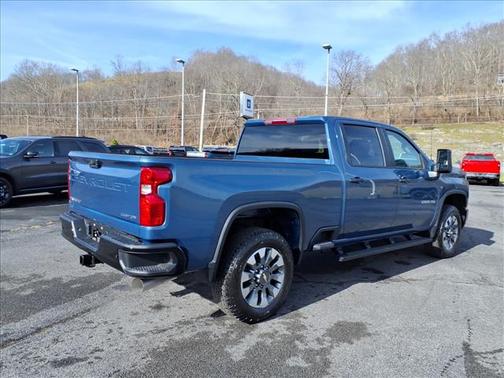 2026 Chevrolet Silverado 2500 Custom