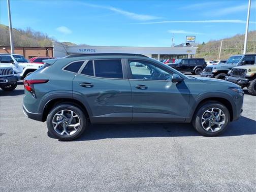 Cypress Gray 2026 Chevrolet Trax LT