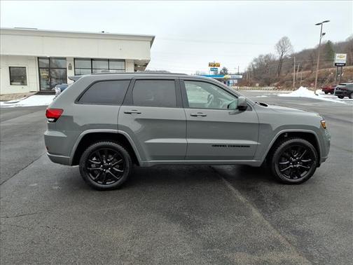 2021 Jeep Grand Cherokee Laredo X