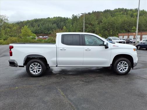 Summit White 2026 Chevrolet Silverado 1500 1LT