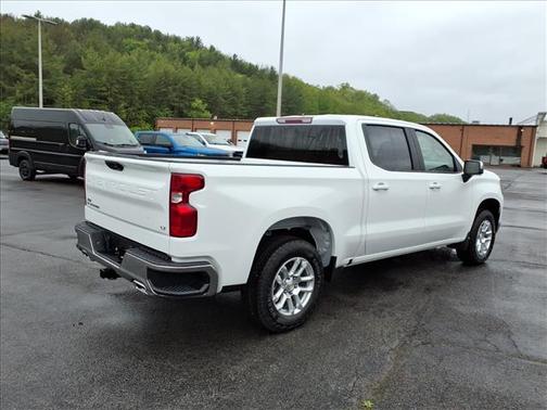 Summit White 2026 Chevrolet Silverado 1500 1LT