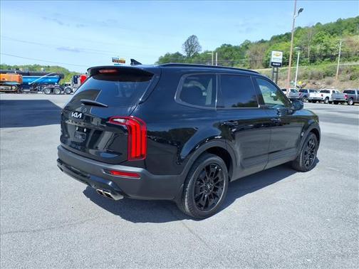 Ebony Black 2022 Kia Telluride EX