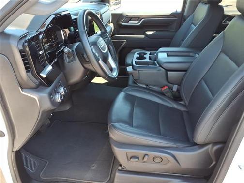 Summit White 2025 GMC Sierra 1500 SLT