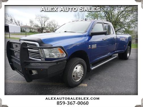 Blue Streak Pearlcoat 2017 RAM 3500 Big Horn Crew Cab 4x4 8' Box