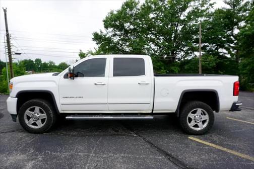 2015 GMC Sierra 2500 Denali