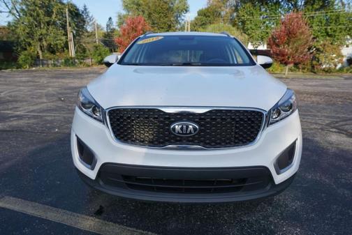 2018 Kia Sorento LX