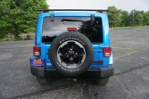 Hydro Blue Pearl Coat 2014 Jeep Wrangler Unlimited Polar Edition