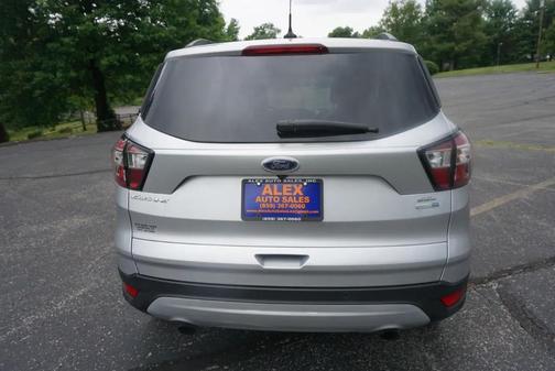 Ingot Silver Metallic 2018 Ford Escape SEL