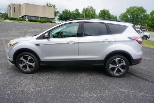 Ingot Silver Metallic 2018 Ford Escape SEL