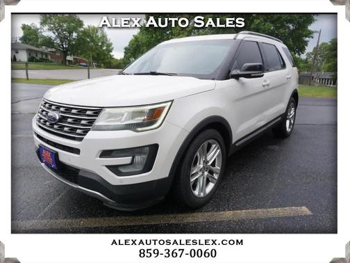 White 2016 Ford Explorer XLT
