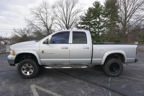 Bright Silver Metallic Clearcoat 2004 Dodge Ram 2500 SLT Quad Cab