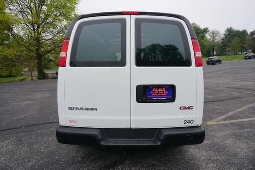 2023 GMC Savana 2500 Work Van