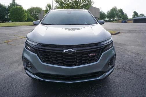 Sterling Gray Metallic 2024 Chevrolet Equinox FWD RS