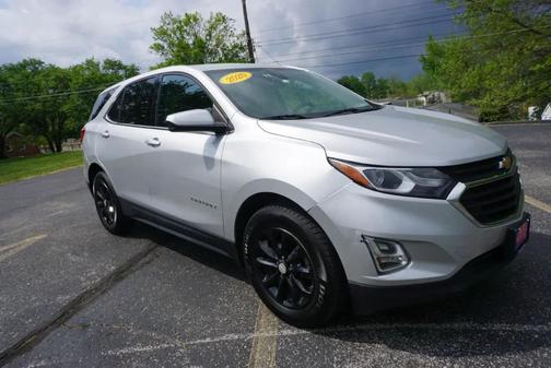 Silver Ice Metallic 2020 Chevrolet Equinox 1LT