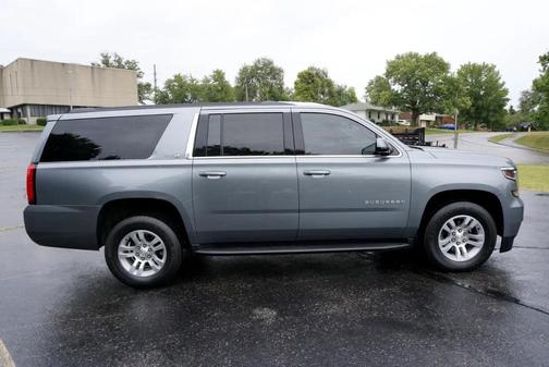 2019 Chevrolet Suburban LT
