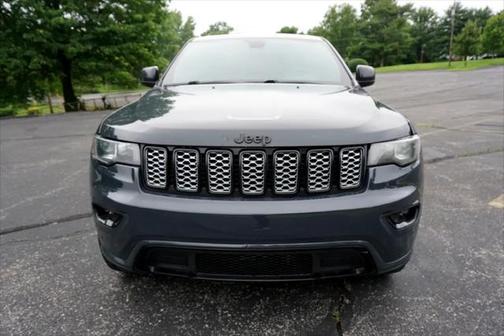 2017 Jeep Grand Cherokee Altitude