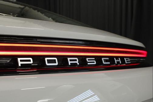 Chalk 2025 Porsche Panamera 4