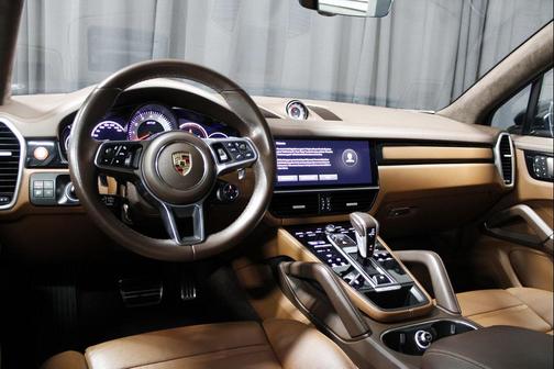 2023 Porsche Cayenne GTS