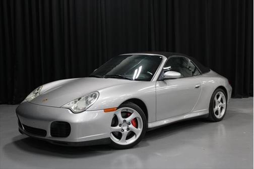2004 Porsche 911 Carrera 4S