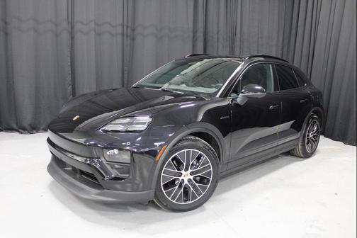2025 Porsche Macan 