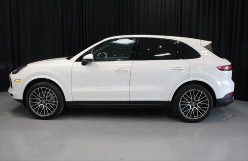 2023 Porsche Cayenne Platinum Edition