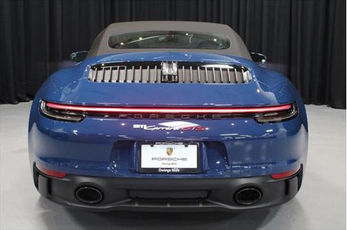 2023 Porsche 911 Carrera GTS