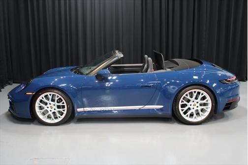 2023 Porsche 911 Carrera GTS