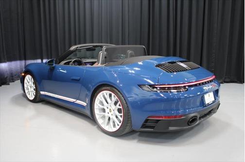 2023 Porsche 911 Carrera GTS