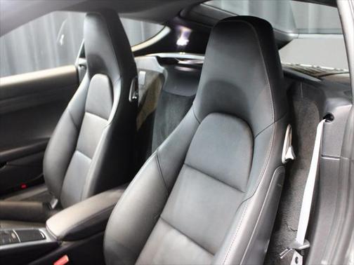 2021 Porsche 718 Cayman S