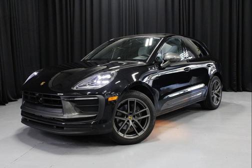 2025 Porsche Macan T