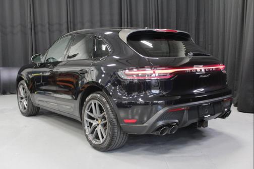 2025 Porsche Macan T