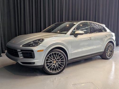 2022 Porsche Cayenne S
