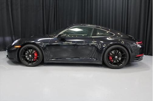 2020 Porsche 911 Carrera 4S