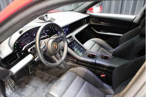 2023 Porsche Taycan GTS