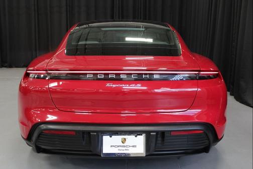 2020 Porsche Taycan 4S