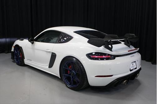 2025 Porsche 718 Cayman GT4 RS