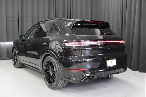 2026 Porsche Cayenne GTS