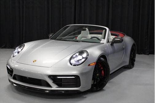 2024 Porsche 911 Carrera 4 GTS
