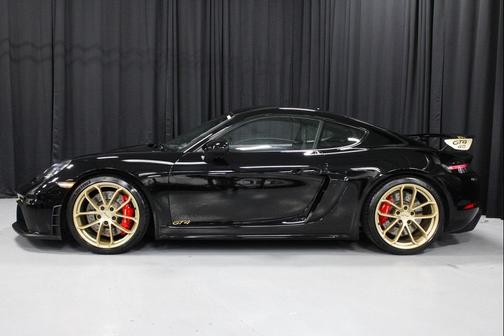 2021 Porsche 718 Cayman GT4