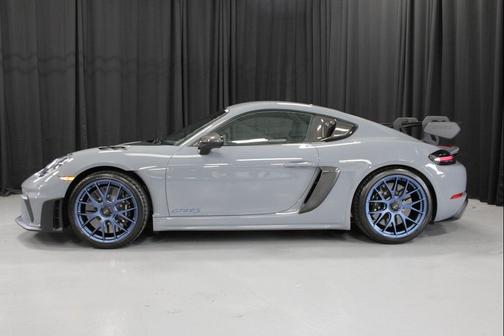 2023 Porsche 718 Cayman GT4 RS