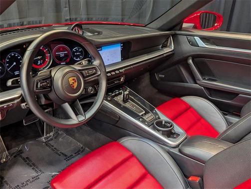 2022 Porsche 911 Targa 4S