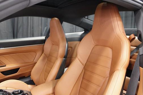 2026 Porsche 911 Carrera