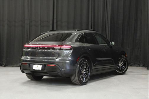 Volcano Grey Metallic 2025 Porsche Macan Macan Electric 4