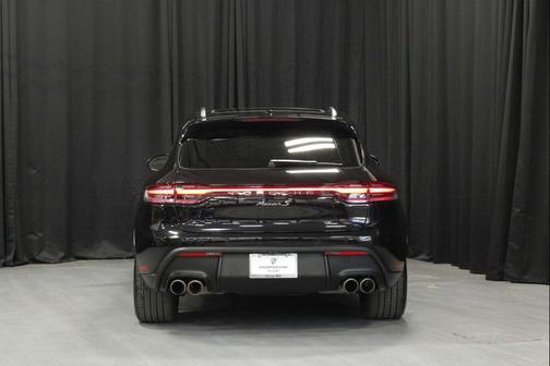 Jet Black Metallic 2025 Porsche Macan Macan
