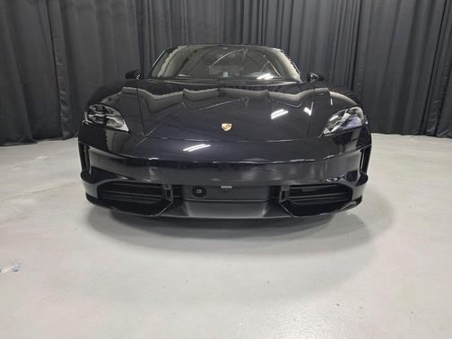 2026 Porsche Taycan GTS