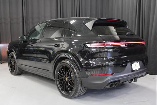 2025 Porsche Cayenne Cayenne