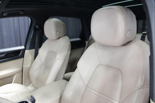 2021 Porsche Cayenne S