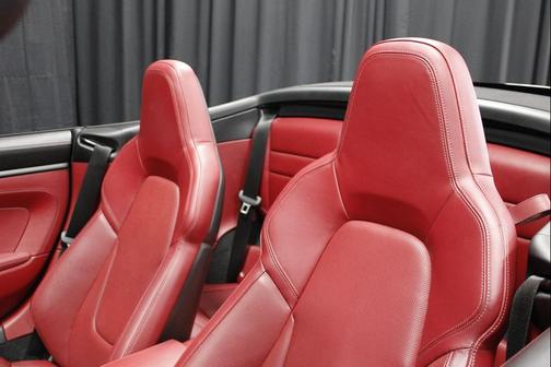 2022 Porsche 911 Carrera GTS