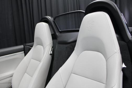 2025 Porsche 718 Boxster S