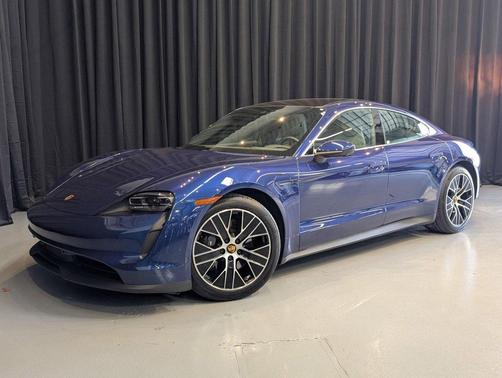 2024 Porsche Taycan 